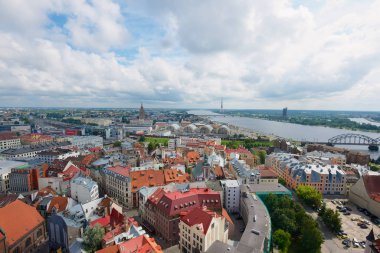 Riga, Letonya - 04 Ağustos 2009: Görünümüne tarihi binalar şehrin Riga, Letonya.