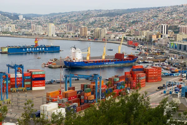 Valparaiso Chile Oktober 2013 Utsikt Mot Godshamnen Och Staden Valparaiso — Stockfoto