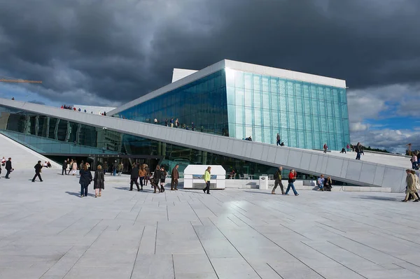 Oslo Noruega Junho 2012 Vista Para Moderno Edifício Ópera Nacional — Fotografia de Stock