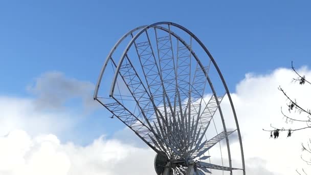 A Funny Hemispheric Framework Construction With a Flying Bird and Blue Sky — Stock Video