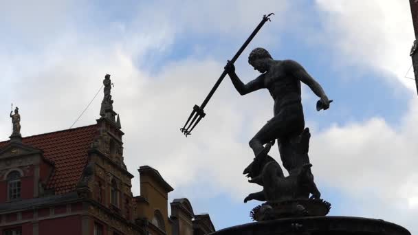 Neptune Keeping a Trident While Standing on Mythological Horses Against a Medieval European Building — Stock Video