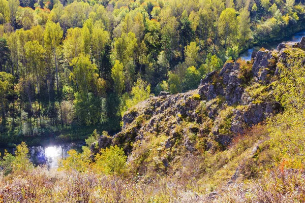 Autumn landscape. View of the Siberian river Berd, from the rock — Stock Photo, Image
