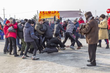 Karnaval, Bebek Yarışması duvardan duvara kutlaması. Berdsk, Novosibirsk Oblastı, Sibirya, Rusya Federasyonu