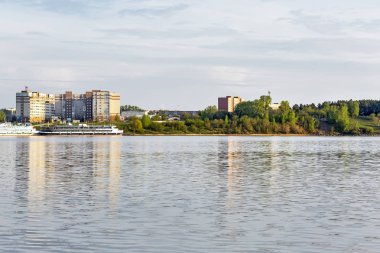 Berdsk şehir ve nehir Berd bakan. Sibirya