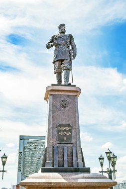 Rusya İmparator Alexander III setin Ob Nehri'nin üzerinde Anıtı