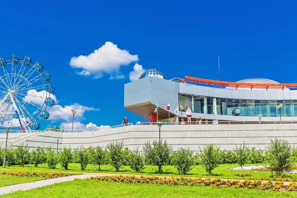 Gran planetario Novosibirsk. Siberia, Rusia — Foto de Stock