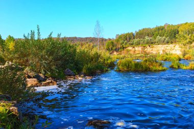 Suenginskiy şelale. Altın Nehri Suenga, Maslyaninsky district, Novosibirsk Oblastı, Sibirya, Rusya Federasyonu
