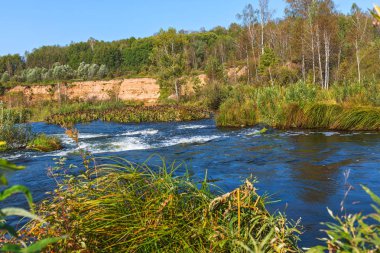 Suenginskiy şelale. Altın Nehri Suenga, Maslyaninsky district, Novosibirsk Oblastı, Sibirya, Rusya Federasyonu
