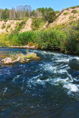 Suenginskiy şelale. Altın Nehri Suenga, Maslyaninsky district, Novosibirsk Oblastı, Sibirya, Rusya Federasyonu
