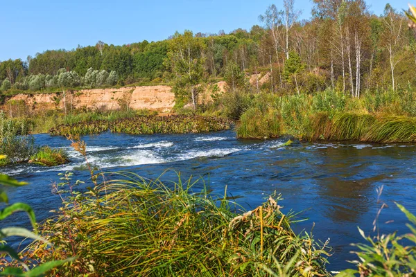 Suenginskiy şelale. Altın Nehri Suenga, Maslyaninsky district, Novosibirsk Oblastı, Sibirya, Rusya Federasyonu
