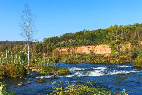 Suenginskiy şelale. Altın Nehri Suenga, Maslyaninsky district, Novosibirsk Oblastı, Sibirya, Rusya Federasyonu