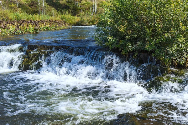 Suenginskiy Wasserfall Gold Fluss Suenga Maslyaninsky Bezirk Nowosibirsk Oblast Sibirien — Stockfoto