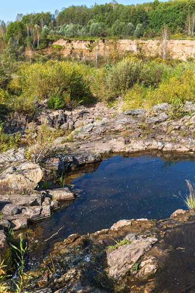 Suenginskiy şelale. Altın Nehri Suenga, Maslyaninsky district, Novosibirsk Oblastı, Sibirya, Rusya Federasyonu