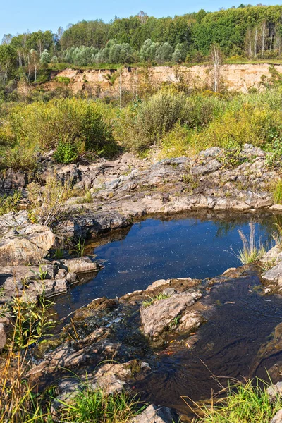 Suenginskiy şelale. Altın Nehri Suenga, Maslyaninsky district, Novosibirsk Oblastı, Sibirya, Rusya Federasyonu