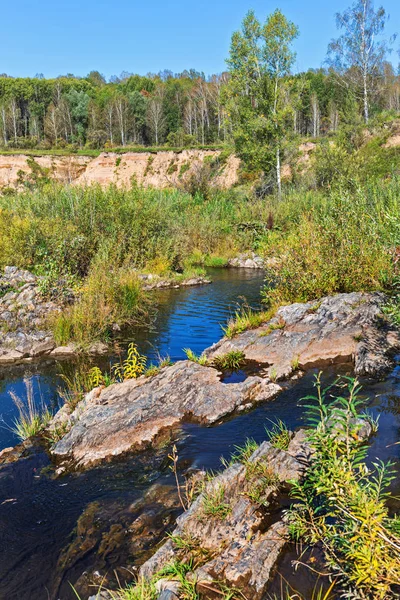 Suenginskiy şelale. Suenga Nehri, Sibirya, Rusya Federasyonu