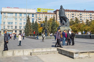 Turistler Çin, Lenin kare, Novosibirsk devlet akademik Opera ve bale Tiyatrosu