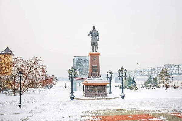 Het monument voor Russische keizer Alexander de derde. Novosibirsk — Stockfoto