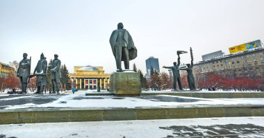 Opera ve bale Tiyatrosu ve heykel kompozisyon. Novosibirsk