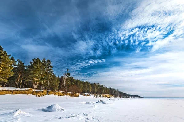 겨울 풍경입니다. 산부인과 강, 서 부 시베리아 — 스톡 사진