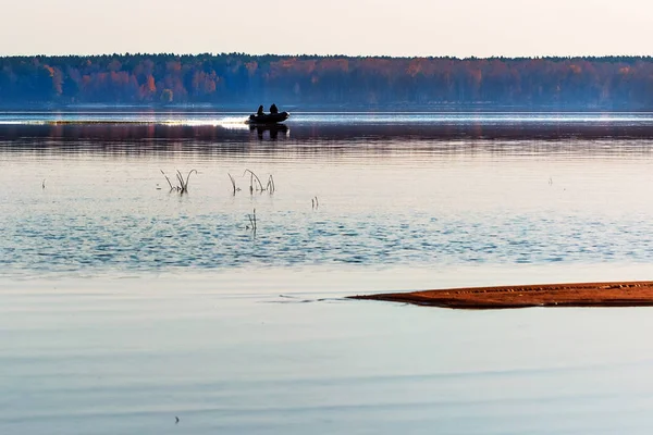 Łowienie ryb na rzece Ob. Spirino, dystrykt Orda, Zachodnia Syberia — Zdjęcie stockowe