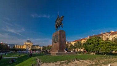 Anıt renkli Park, Zagreb, Hırvatistan'ın başkenti Hırvat kralı Tomislav timelapse hyperlapse ve sanat Pavyonu
