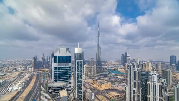 Hermoso horizonte panorámico de Dubai timelapse, Emiratos Árabes Unidos. Vista de rascacielos de fama mundial . — Vídeos de Stock
