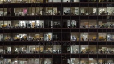 Windows gökdelenler Uluslararası İş Merkezi City gece timelapse, Moskova, Rusya Federasyonu