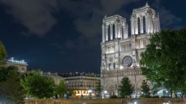 Notre Dame de Paris 'in Gece Görüşü, Fransa