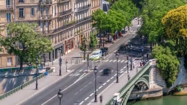 Paris 'in Panorama' sı. Arap Dünyası Enstitüsü du Monde Arabe binasından görüntü. Fransa. — Stok video