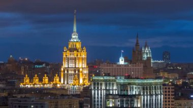 Ukrayna otel timelapse, Hükümet Binası ve Moskova, Rusya, stalin gökdelen gece görünümü top