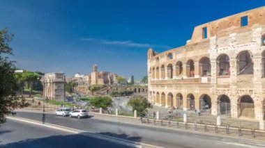 Kolezyum veya Kolezyum zaman atlaması, aynı zamanda Roma, İtalya 'daki Flavian Amfitiyatrosu olarak da bilinir.