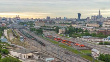 Moskova timelapse, üçüncü taşıma halkası ve Moscows yüzük, trafik, araba ışıklar'ın görünümünü akşam
