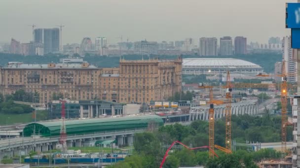 Timelapse Moskwa, wieczór trzeci pierścień transportu i centralną część Moscows pierścienie, ruchu, światła samochodu — Wideo stockowe