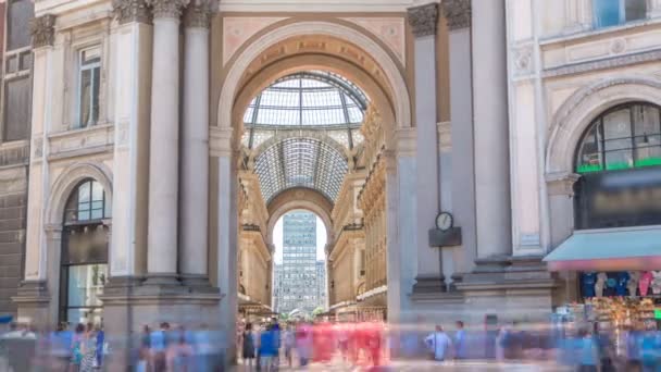 Vchodu do Galleria Vittorio Emanuele Ii timelapse. — Stock video