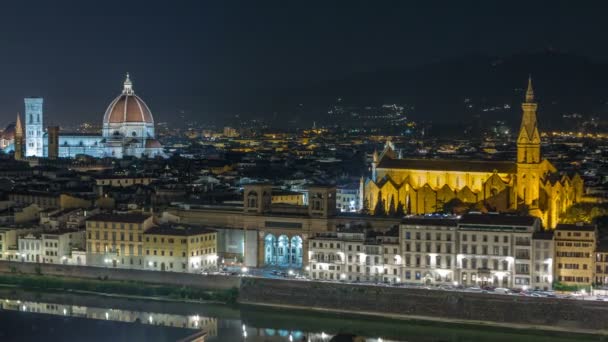 Basilikan Santa Croce och Santa Maria del Fiore i Florens på natt timelapse - sedd från Piazzale Michelangelo — Stockvideo