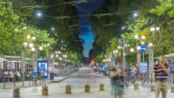 Corso Sempione nacht timelapse, een van de belangrijkste radiale boulevards van Milaan — Stockvideo