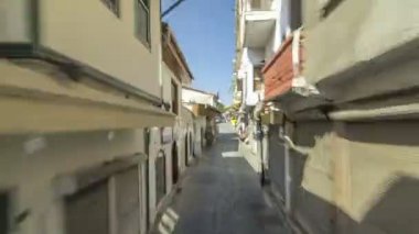Güneş gözlüğü, mıknatıslar, Arap lambalar geniş yelpazesi ile turizm Pazar ve diğer Hatıra Eşyası timelapse hyperlapse Antalya'da yol gösterecek.