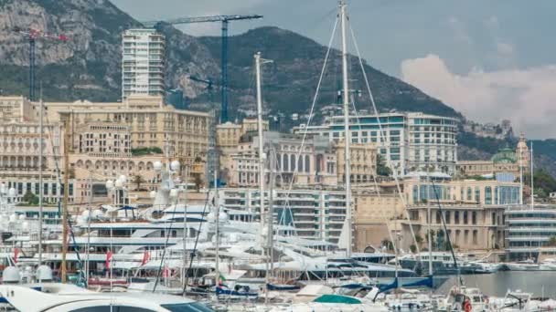 Monte carlo city Luftbild-Zeitraffer. Blick auf Luxusyachten und Gebäude im Hafen von Monaco, Cote Dazur. — Stockvideo