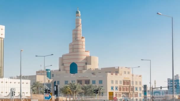 Qatar Islamitisch Cultureel Centrum timelapse in Doha, Qatar, Midden-Oosten. — Stockvideo
