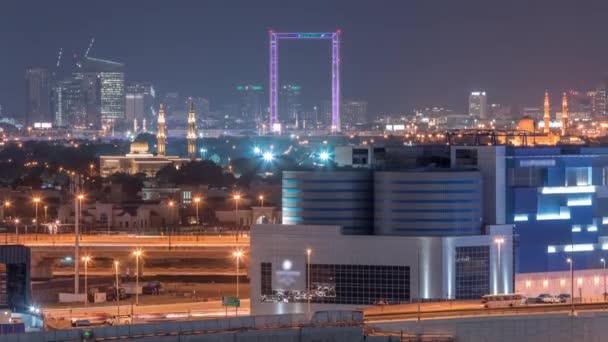 Het ritme van Dubai 's nachts luchtfoto timelapse — Stockvideo