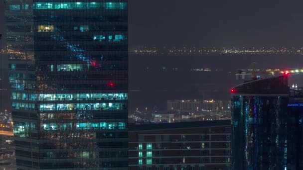 Dubais business bay tower aereo notturno timelapse . — Video Stock