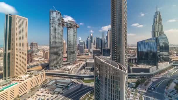 Letecký pohled na nové mrakodrapy a vysoké budovy Timelapse — Stock video