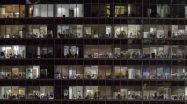 Windows gökdelenler Uluslararası İş Merkezi City gece timelapse, Moskova, Rusya Federasyonu