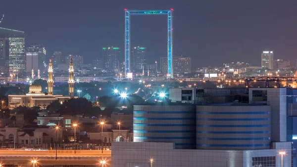 Der Rhythmus von Dubai bei Nacht aus der Luft — Stockfoto
