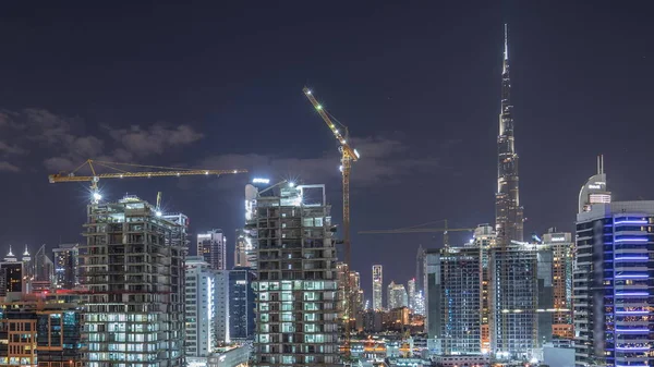 El ritmo de la ciudad de Dubai cerca del timelapse aéreo del canal —  Fotos de Stock