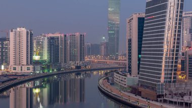 Dubai şehrinin ritmi, havadan zamana geçiş zamanı.