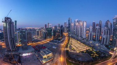 Dubai 'deki Panorama Panorama' da gece gündüz havadan zaman geçiyor..