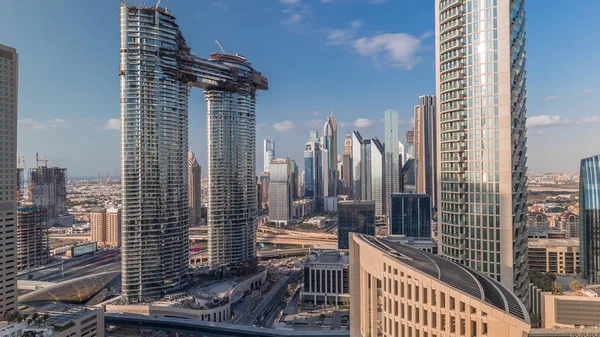 Vista aérea de novos arranha-céus e edifícios altos Timelapse — Fotografia de Stock