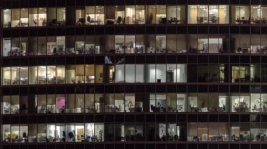 Windows gökdelenler Uluslararası İş Merkezi City gece timelapse, Moskova, Rusya Federasyonu