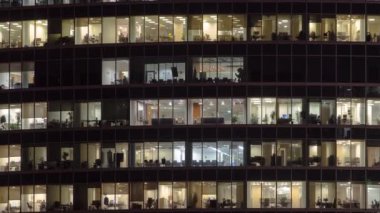 Windows gökdelenler Uluslararası İş Merkezi City gece timelapse, Moskova, Rusya Federasyonu